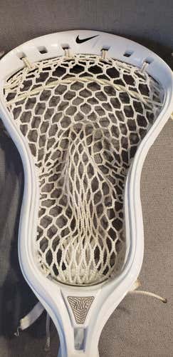 Nike Gloves and Head **don't buy, for James Broughton**
