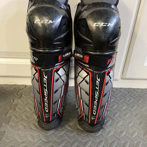 Junior CCM JetSpeed FT370  Shin Pads