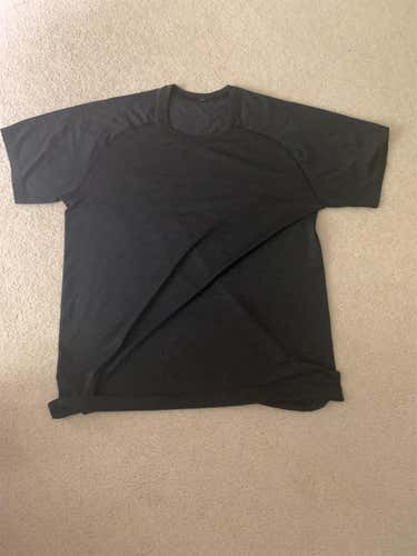 Black Men's Large Lululemon Shirt