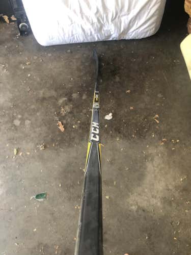 New Senior CCM Right Handed Super Tacks Hockey Stick Toe Pattern Pro Stock