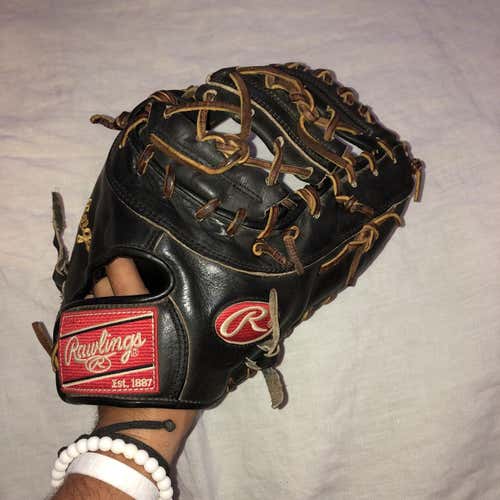 Black High School/College First Base Heart of the Hide 12.5" Baseball Glove