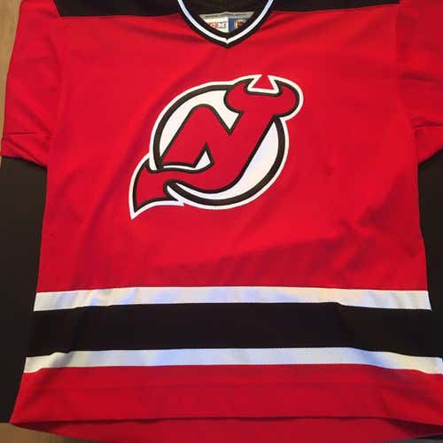 Red Unisex Large CCM  Jersey
