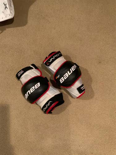 Used Bauer Vapor 1x Senior Knee Guards