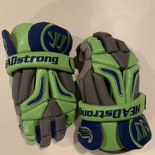 LTD EDITION WARRIOR HEADSTRONG GLOVES