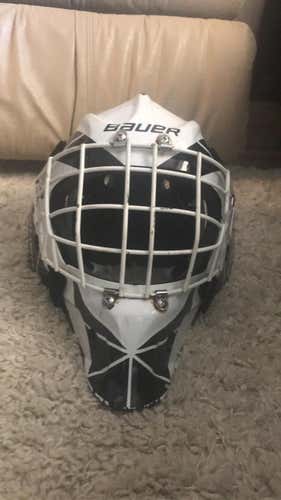 Black Senior Bauer Profile 940  Goalie Mask