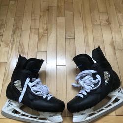 Used Senior True Pro Custom Hockey Skates Regular Width Size 8.5