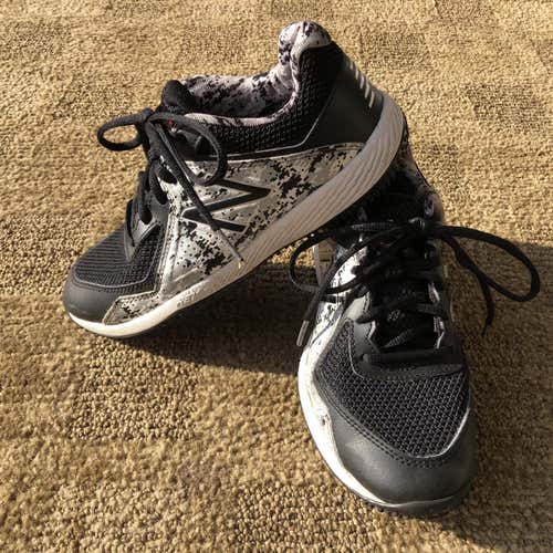 Black Kid's Turf Cleats Low Cut