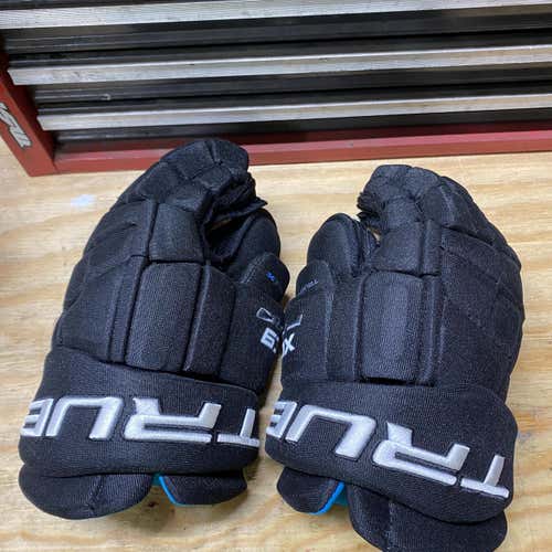 Black Senior True Xc9 pro 13" Gloves