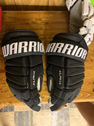 New Warrior Alpha QX3 14” Gloves