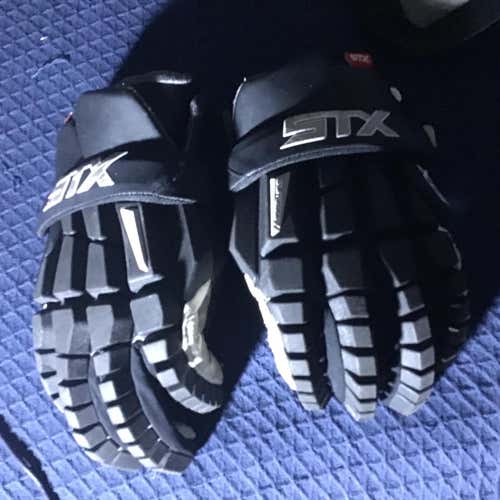 Black Used STX Surgeon RZR 14" Lacrosse Gloves