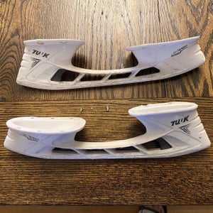 Used Bauer Edge 238 mm