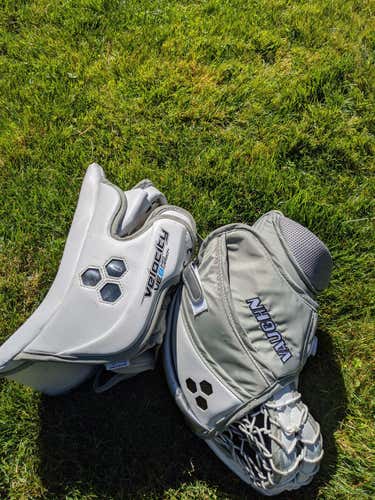 White Senior Used Vaughn Full Right VE8 Pro Carbon