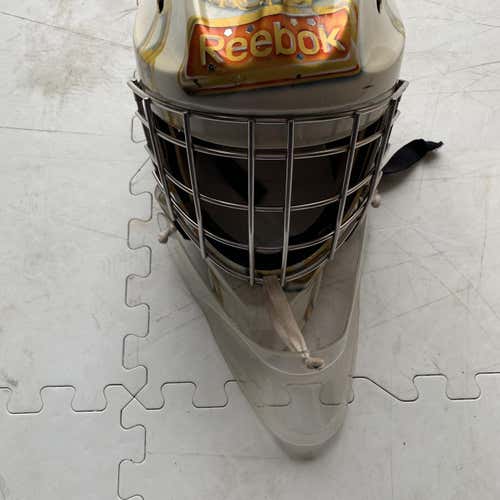 White Senior Reebok 7K Goalie Mask