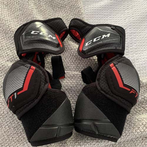 CCM JetSpeed FT1  Elbow Pads Mismatch READ