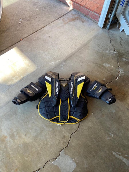 Senior XL Bauer NXG Total One Goalie Chest Protector