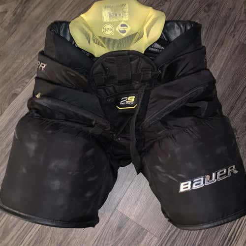 Black Senior Medium Bauer Supreme 2S Pro  Hockey Goalie Pants