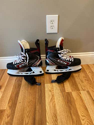 Senior CCM JetSpeed FT2 Regular Width  Size 10 Hockey Skates