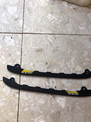 New CCM SB Black 271 mm