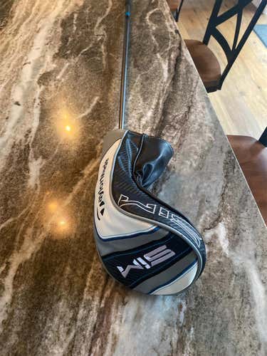 Men's Right Handed SIM Max Stiff Flex 10.5 Loft Driver