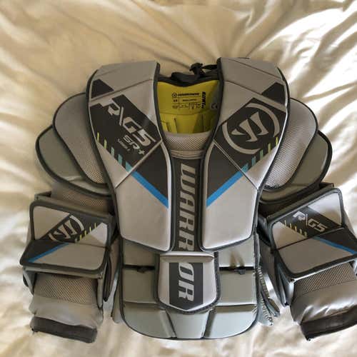 Senior Small Warrior G5 Plus Goalie Chest Protector