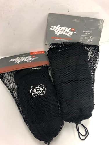 New Atom Gear Elbow Pads/ Senior / Medium
