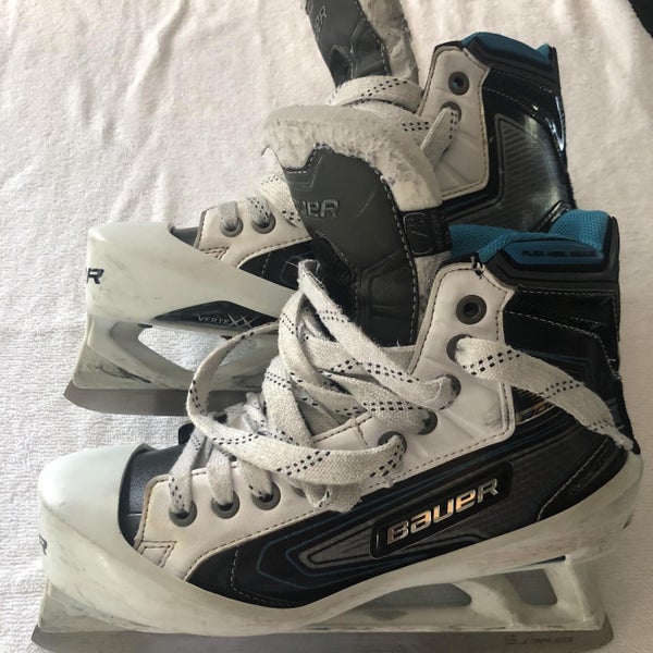 Senior Bauer Reactor 9000 Regular Width Size 7.5 Hockey Goalie Skates