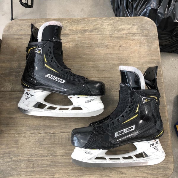 Senior Bauer Supreme 2S Pro Extra Wide Width Pro Stock Size 7 Hockey Skates