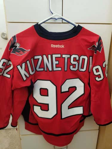 Evgeny Kuznetsov Capitals Reebok Jersey - Youth S/M