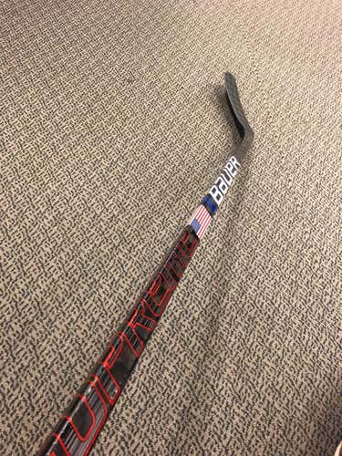 Bauer Custom Left Hand Supreme 2S Pro Mid Pattern  Hockey Stick