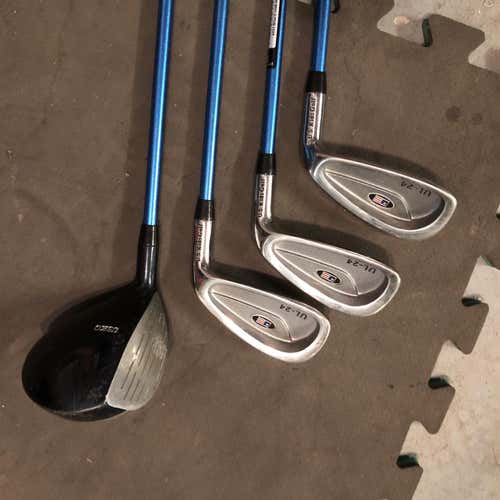 Junior Right Handed Uniflex 4 Pieces Clubs (Full Set)