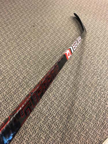 Senior Right Handed Supreme 2S Pro P28 Pattern Pro Stock Hockey Stick