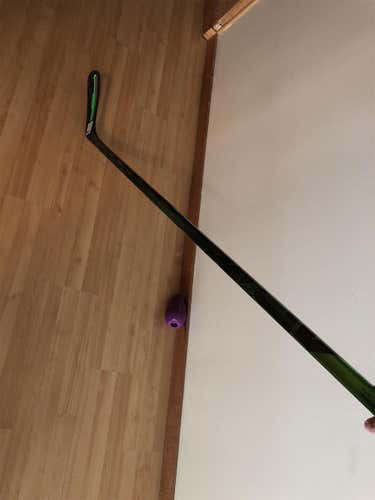 Senior Right Handed Nexus ADV  Hockey Stick