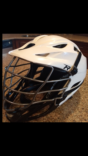 White Used Adult Player's Cascade R Helmet