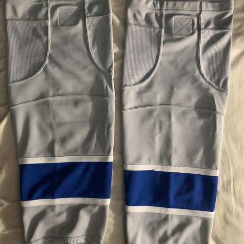 Senior Gray/Blue/White Polyester Velcro Hockey Socks Size 28