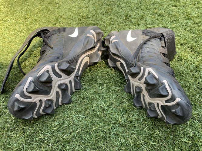 Black Used Youth Men's Size 7.0 (Women's 8.0) Molded Cleats Nike