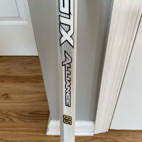 White STX Alliance 85 Shaft