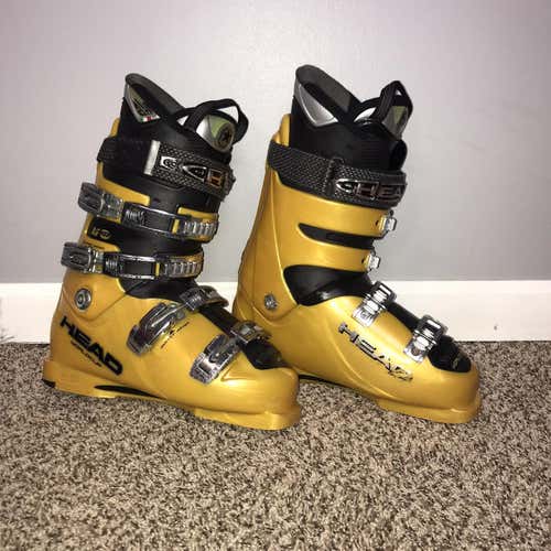 Used HEAD Snowboard Boots