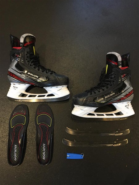 Junior Bauer 2X Pro Extra Wide Width Size 5.5 Hockey Skates