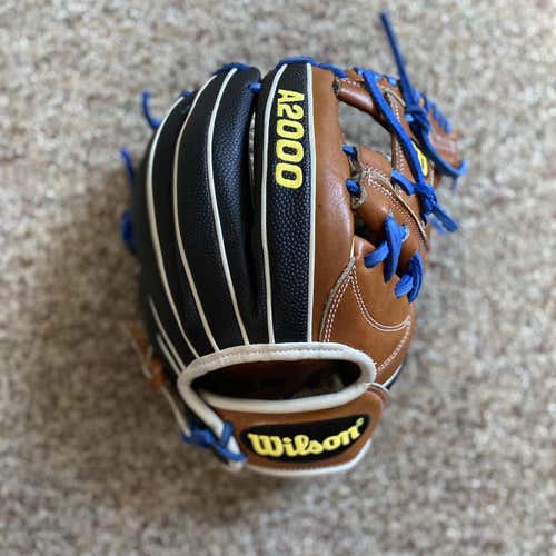Used Right Hand Throw A2000 1787 11.75" Baseball Glove