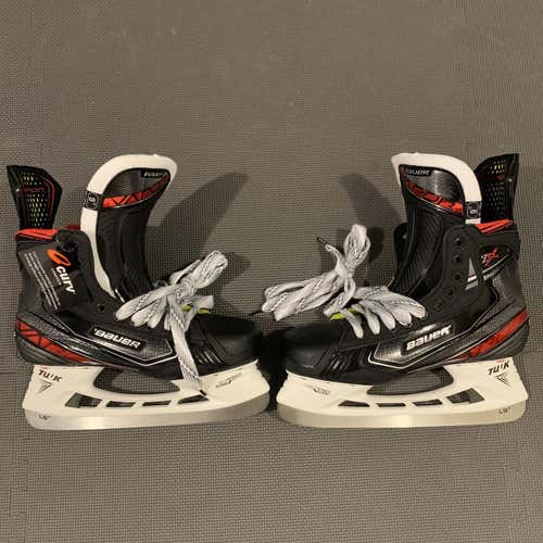 New ! Senior Bauer Vapor 2X Size 9  9D Regular Ice Hockey Skates (Last Pair Available)