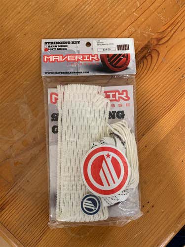 New Maverik White Soft Mesh Stringing Kit