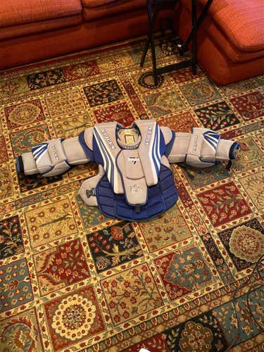 Senior Large Vaughn Goalie Chest Protector