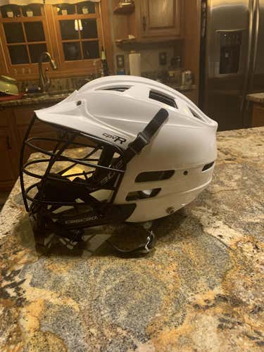 White New Player's Cascade Helmet