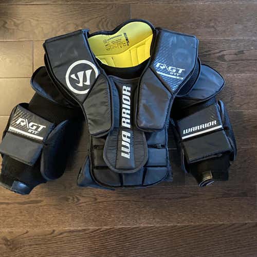 Intermediate Small Warrior Ritual GT Goalie Chest and Arm Protector Goalie Chest Protector