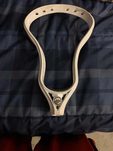 Used Attack & Midfield Unstrung Tactik Head