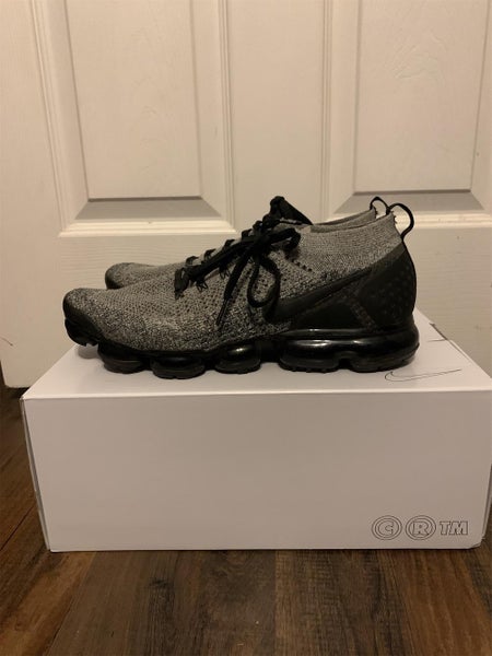 Black Men's Size 13 (Women's 14) Nike