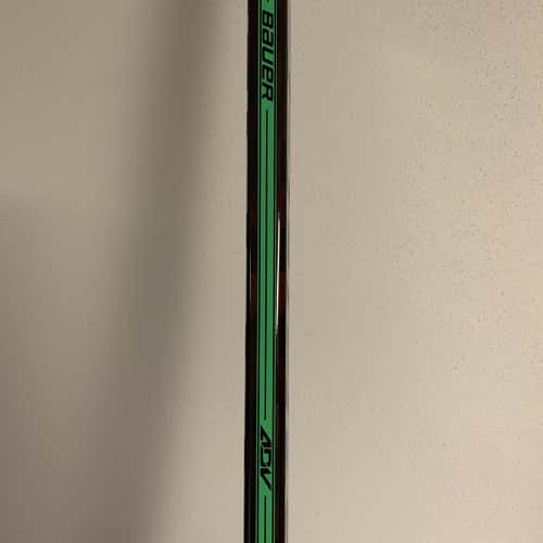 Bauer ADV (Dressed as 1XLITE) RH 82 FLEX +4 EXT GRIP P28 Pro Stock Hockey Stick