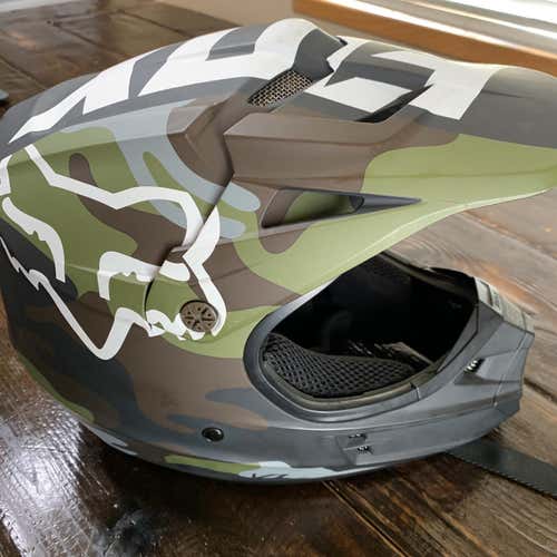 Fox Helmet Camo