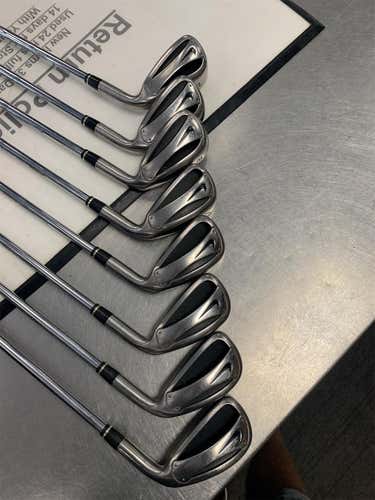 Used Right Handed Slingshot Iron Set