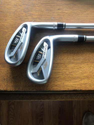 Used Men's Wilson Staff Right Handed FG Tour F5 Iron Set Stiff Flex Graphite Shaft